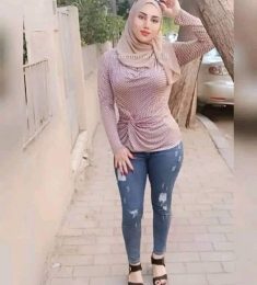 أمل, 40 سنة, النساء