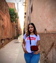 أنغام, 20 سنة, النساء